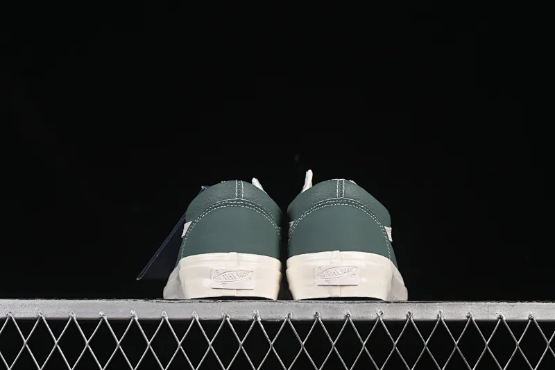 All categories Vans Vans series Vans Low Vans low-top Vans Old Skool 36 Vans high-end branch low-top retro casual sneakers VN000D57FRS
